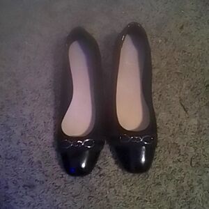 Women's dress flats